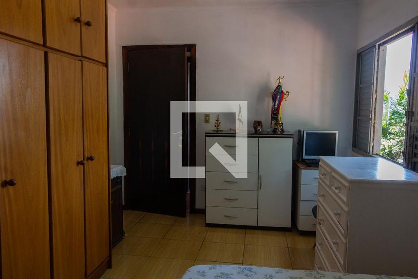Casa, 4 quartos, 269 m² - Foto 8