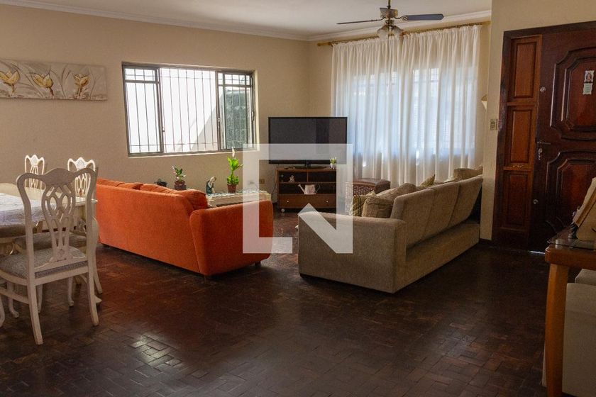 Casa, 4 quartos, 269 m² - Foto 2