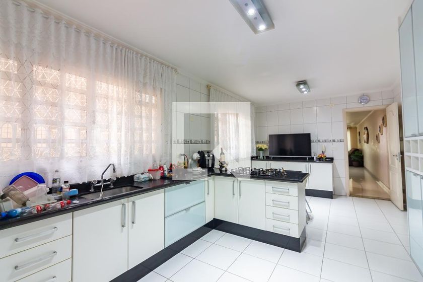 Casa, 3 quartos, 220 m² - Foto 30