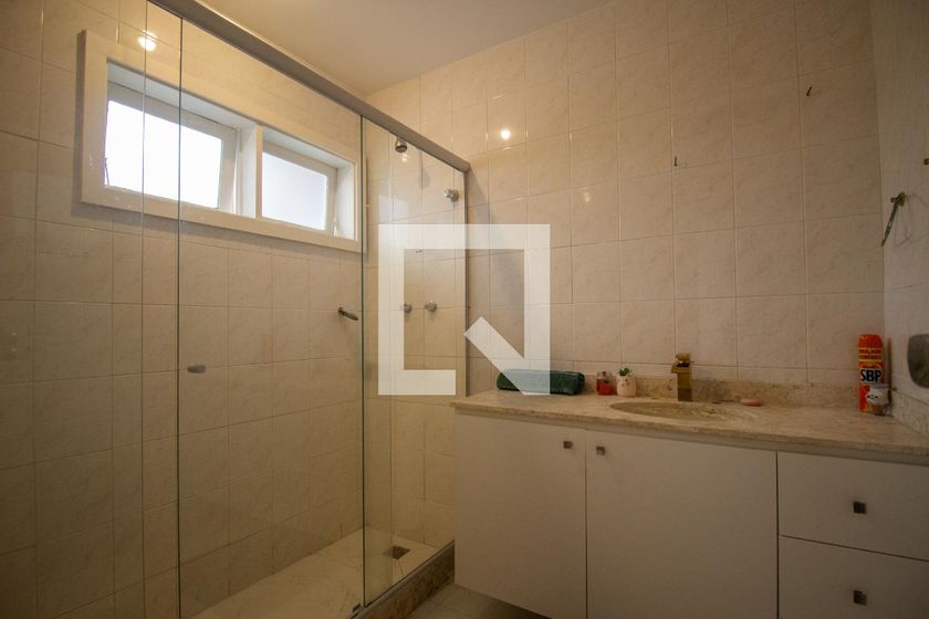 Casa, 3 quartos, 210 m² - Foto 32