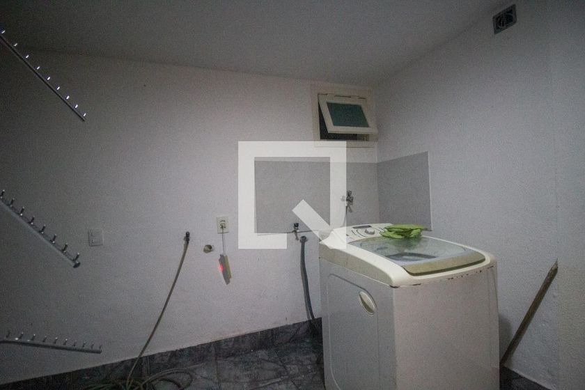 Casa, 3 quartos, 210 m² - Foto 47