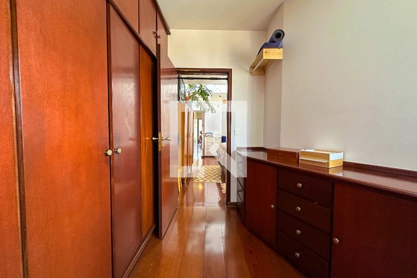 Casa, 3 quartos, 288 m² - Foto 38