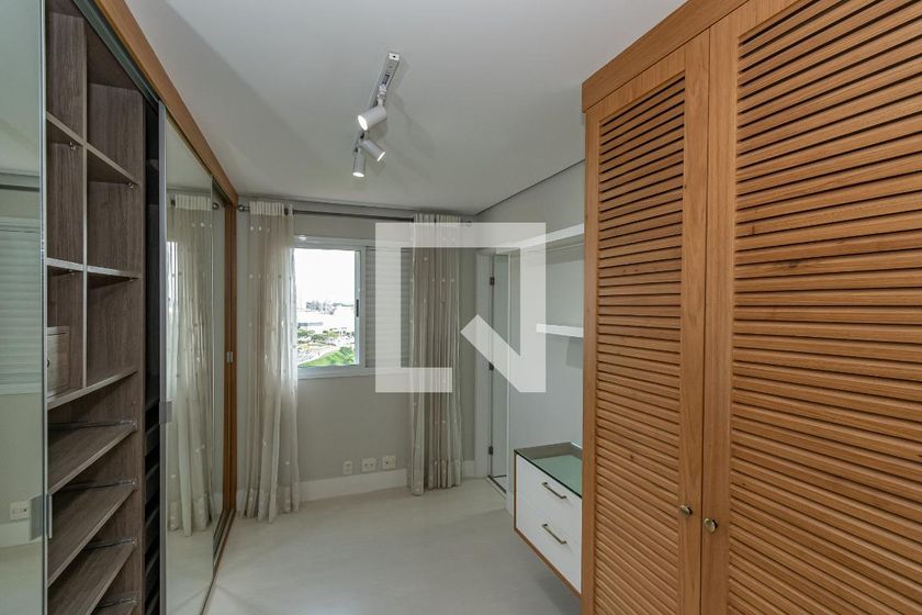 Apartamento à Venda - Vila Brandina, 3 Quartos,  260 m2 em , Campinas - sp | SoloBR