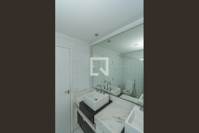 Apartamento à Venda - Vila Brandina, 3 Quartos,  260 m2 em , Campinas - sp | SoloBR