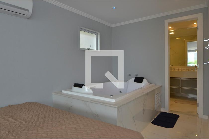 Casa, 6 quartos, 484 m² - Foto 28