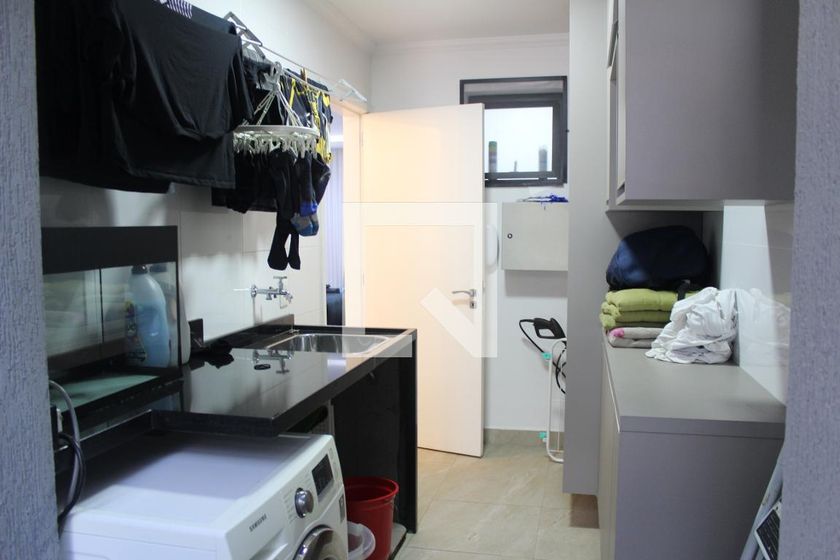 Casa, 3 quartos, 250 m² - Foto 84