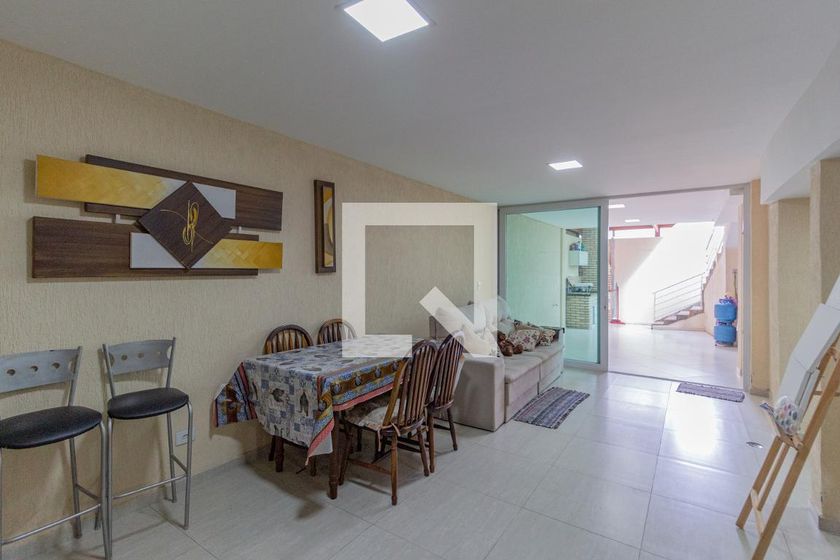 Casa, 3 quartos, 230 m² - Foto 38