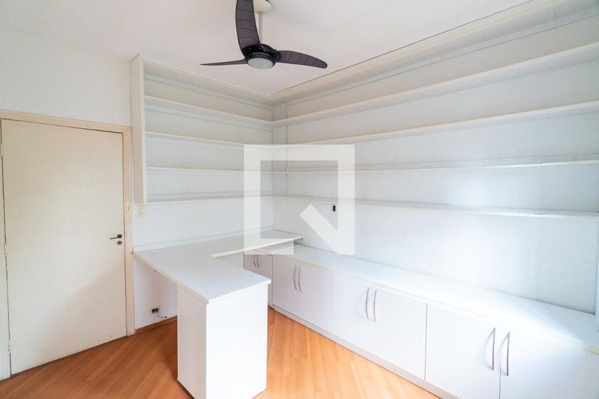 Casa, 3 quartos, 242 m² - Foto 23