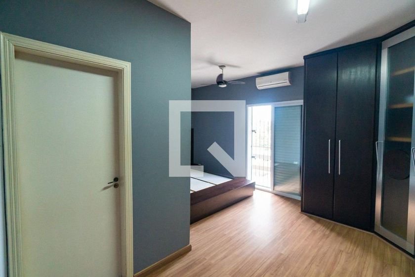 Casa, 3 quartos, 242 m² - Foto 6