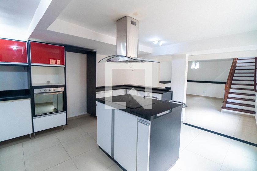Casa, 3 quartos, 242 m² - Foto 36