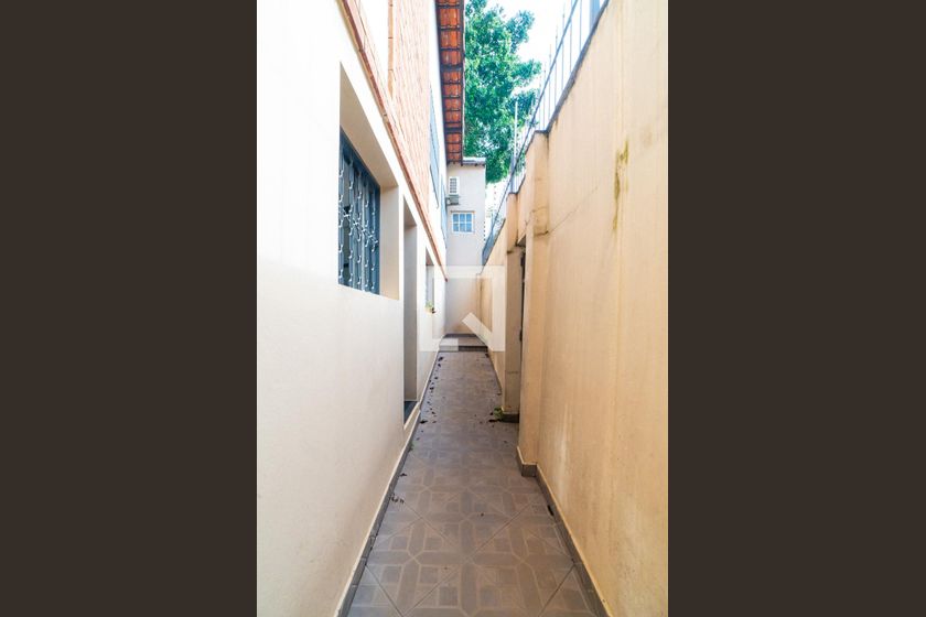 Casa, 3 quartos, 242 m² - Foto 46