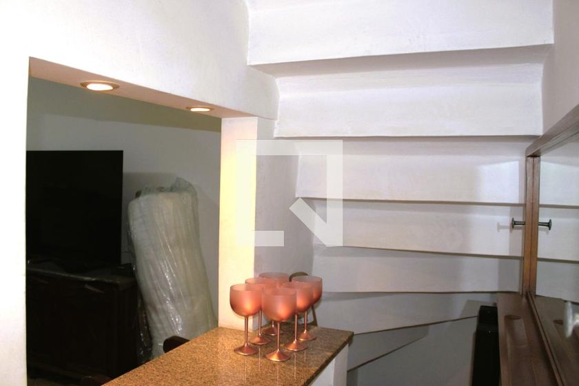 Casa, 4 quartos, 200 m² - Foto 9