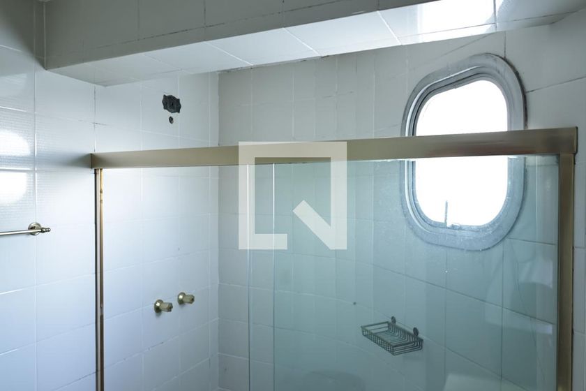 Apartamento, 4 quartos, 270 m² - Foto 147