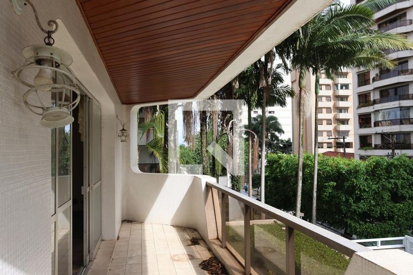 Apartamento, 4 quartos, 270 m² - Foto 279