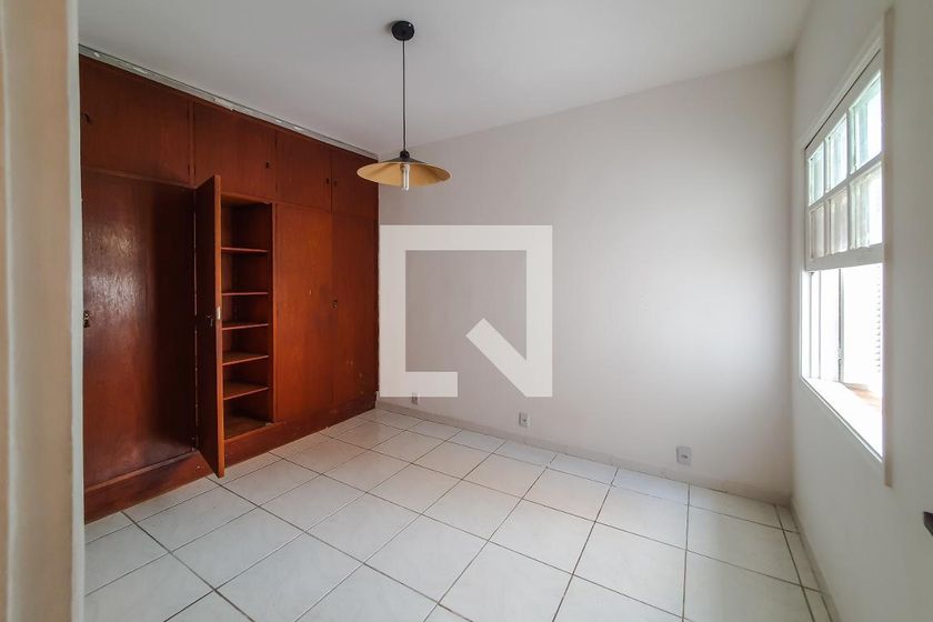 Casa, 4 quartos, 260 m² - Foto 27