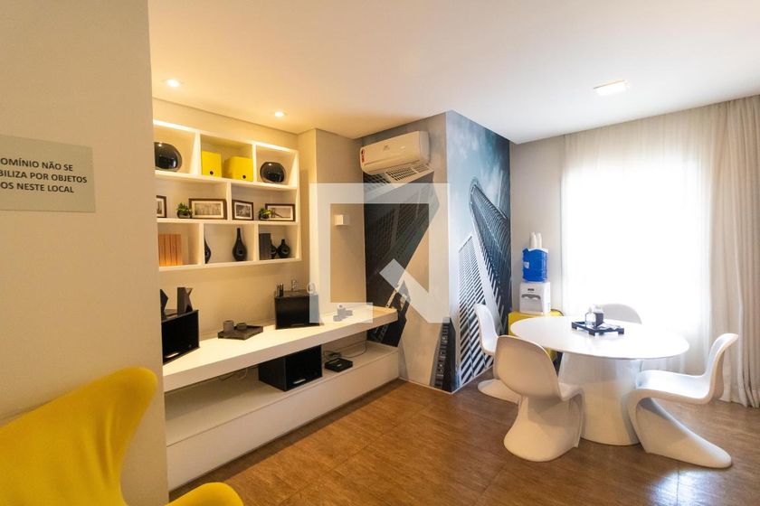 Apartamento à Venda - Centro, 1 Quarto,  48 m2 em , Campinas - sp | SoloBR