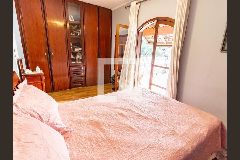 Casa, 3 quartos, 228 m² - Foto 28