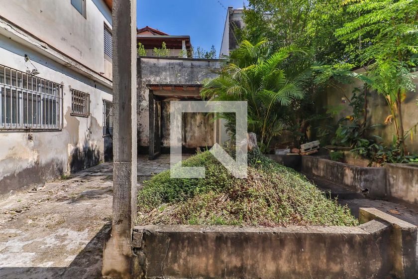 Casa, 4 quartos, 235 m² - Foto 32