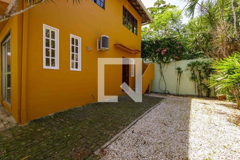 Casa, 5 quartos, 248 m² - Foto 68