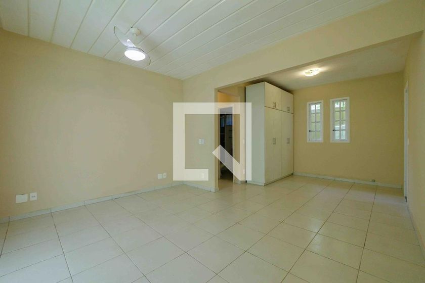 Casa, 5 quartos, 248 m² - Foto 28
