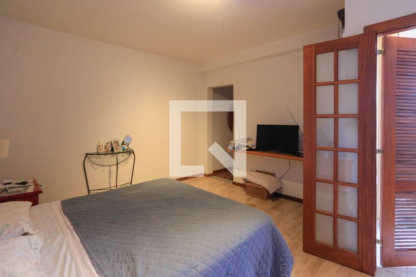 Casa, 4 quartos, 246 m² - Foto 39