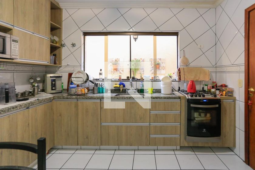 Casa, 4 quartos, 246 m² - Foto 76