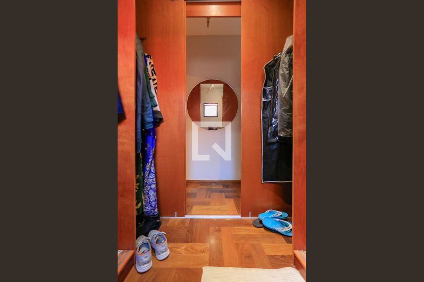 Casa, 4 quartos, 246 m² - Foto 34