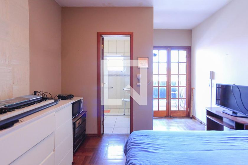 Casa, 4 quartos, 246 m² - Foto 56