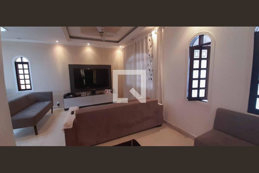Casa, 3 quartos, 300 m² - Foto 2