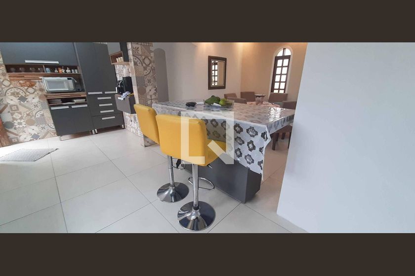 Casa, 3 quartos, 300 m² - Foto 58