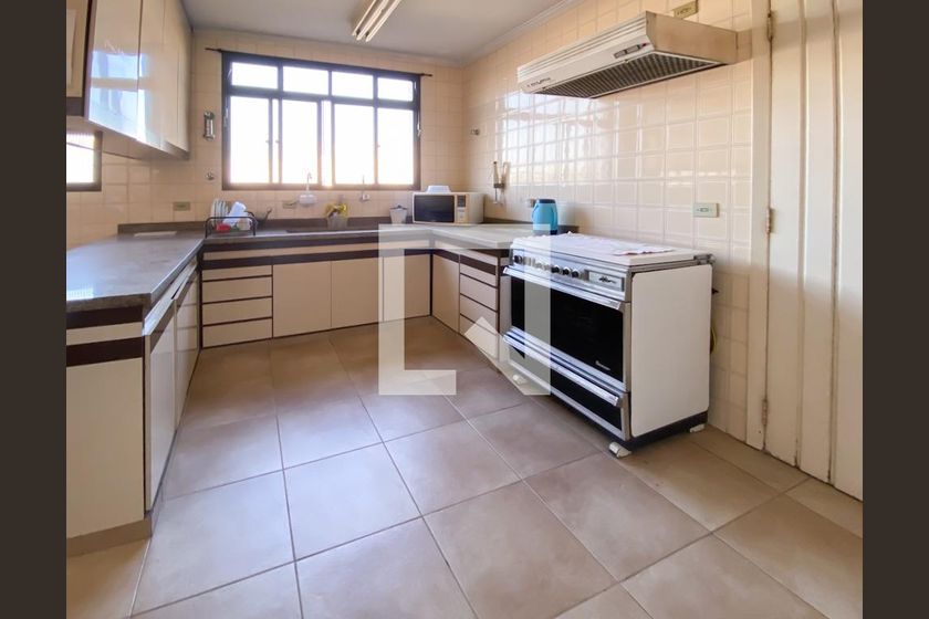 Casa, 3 quartos, 330 m² - Foto 41