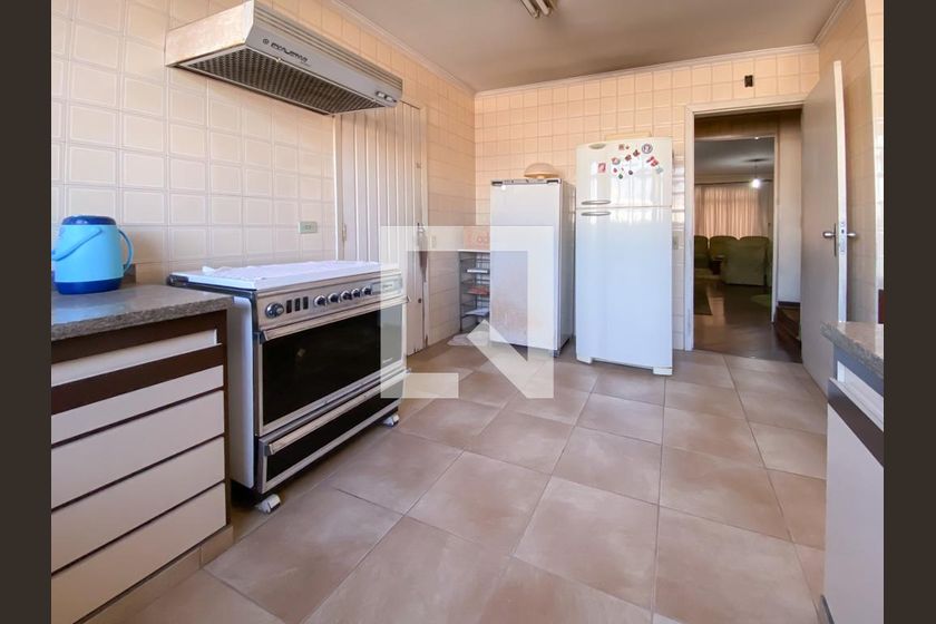 Casa, 3 quartos, 330 m² - Foto 39