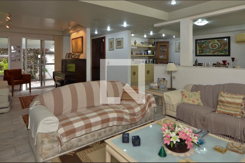Casa, 7 quartos, 500 m² - Foto 1