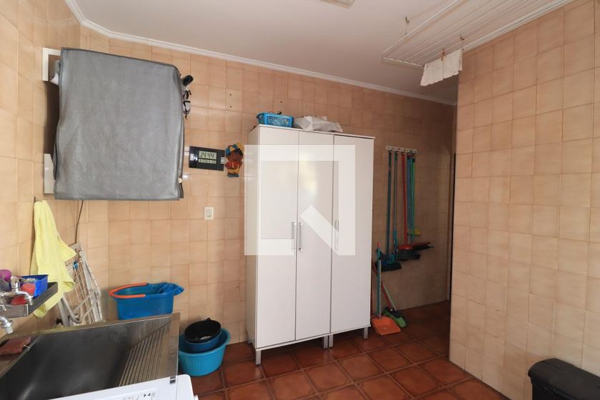Casa, 3 quartos, 240 m² - Foto 89