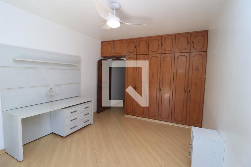 Casa, 3 quartos, 240 m² - Foto 19