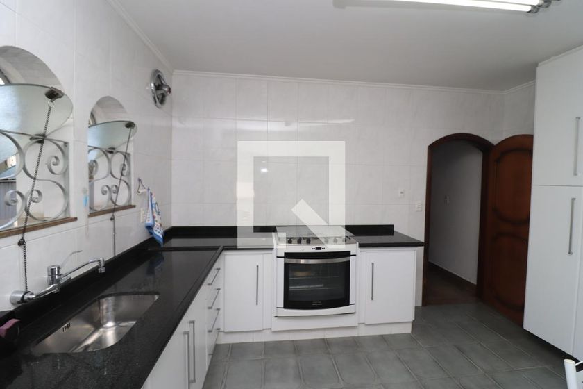 Casa, 3 quartos, 240 m² - Foto 83