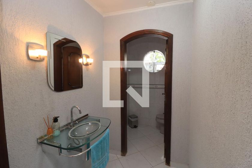 Casa, 3 quartos, 240 m² - Foto 73