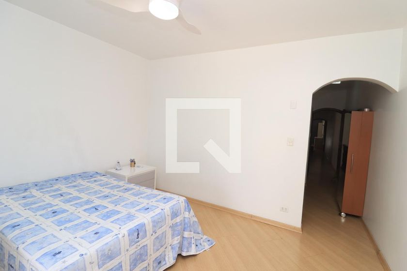 Casa, 3 quartos, 240 m² - Foto 41