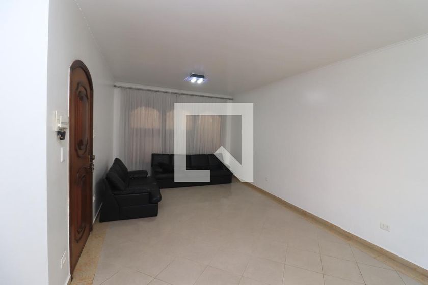 Casa, 3 quartos, 240 m² - Foto 1