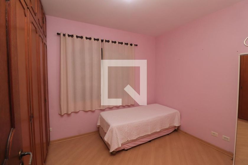 Casa, 3 quartos, 240 m² - Foto 33