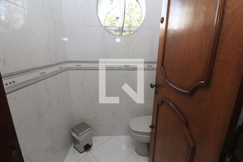Casa, 3 quartos, 240 m² - Foto 75