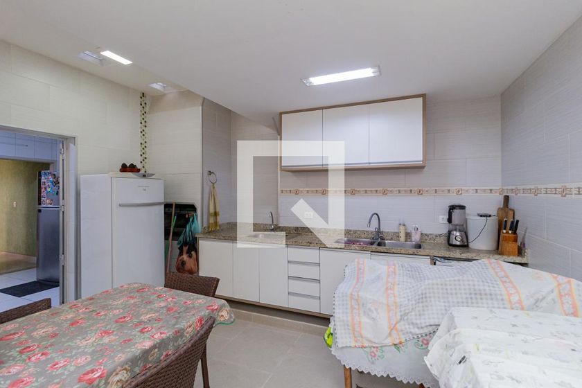 Casa, 4 quartos, 320 m² - Foto 36