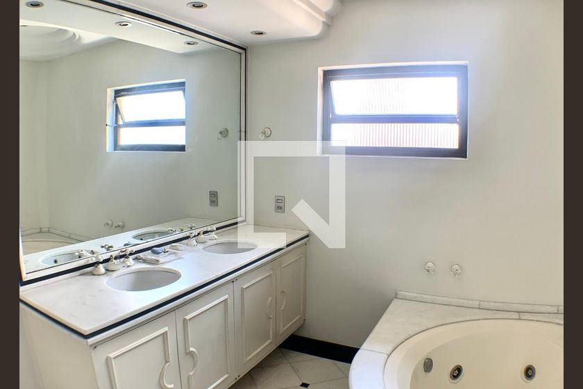 Apartamento, 4 quartos, 270 m² - Foto 21