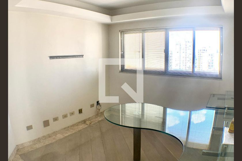 Apartamento, 4 quartos, 270 m² - Foto 12