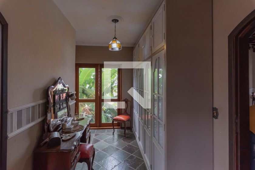 Casa à Venda - Parque Prado, 3 Quartos,  346 m2 em , Campinas - sp | SoloBR