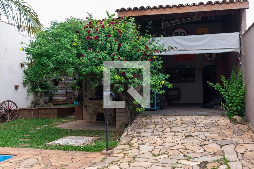 Casa à Venda - Parque Prado, 3 Quartos,  346 m2 em , Campinas - sp | SoloBR