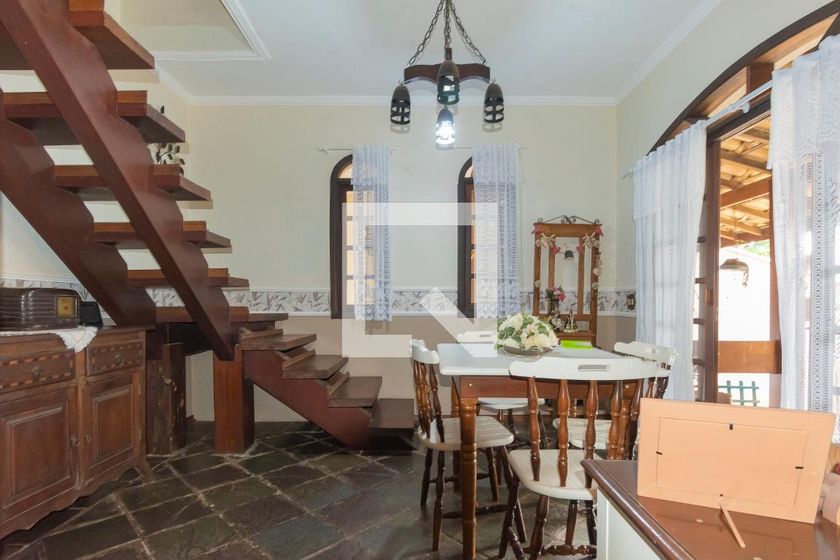 Casa à Venda - Parque Prado, 3 Quartos,  346 m2 em , Campinas - sp | SoloBR