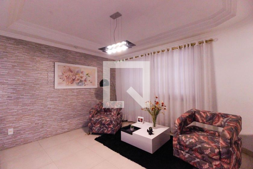 Casa, 3 quartos, 370 m² - Foto 1