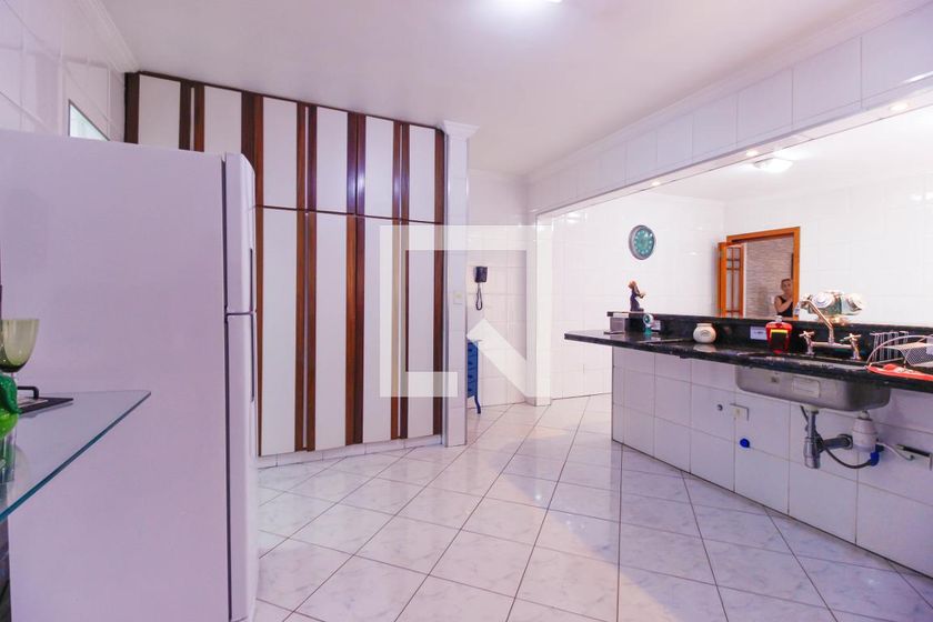 Casa, 3 quartos, 370 m² - Foto 62