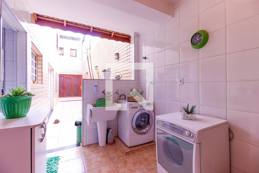 Casa, 3 quartos, 370 m² - Foto 65